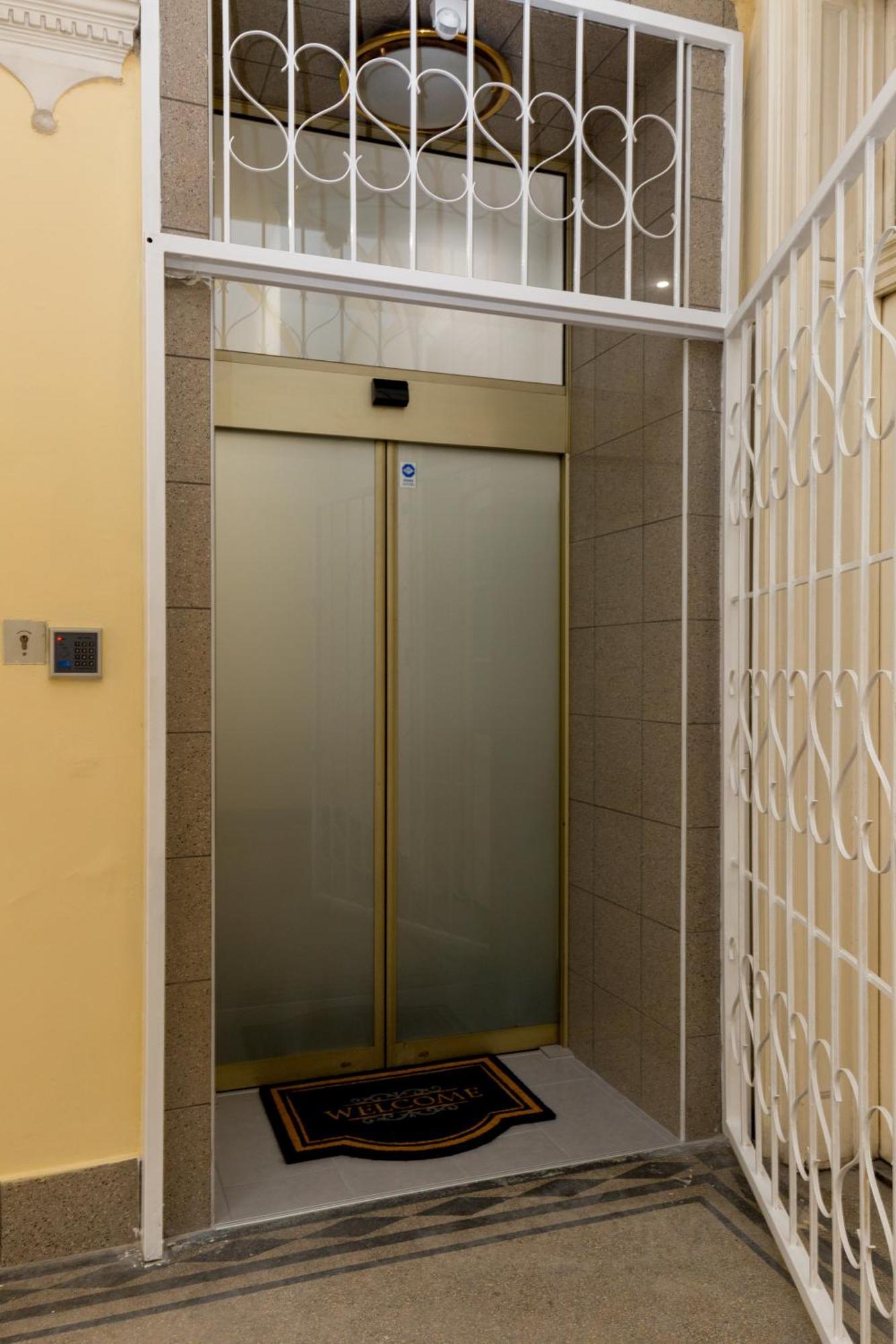 K4 Studio Apartments ブダペスト エクステリア 写真